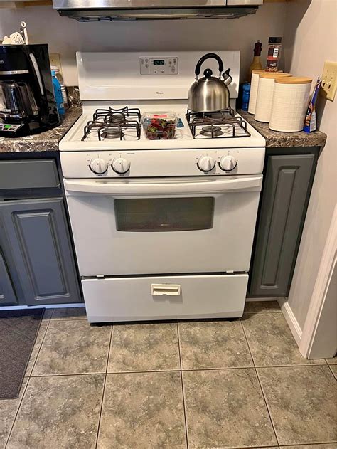 gas stoves in queensbury ny